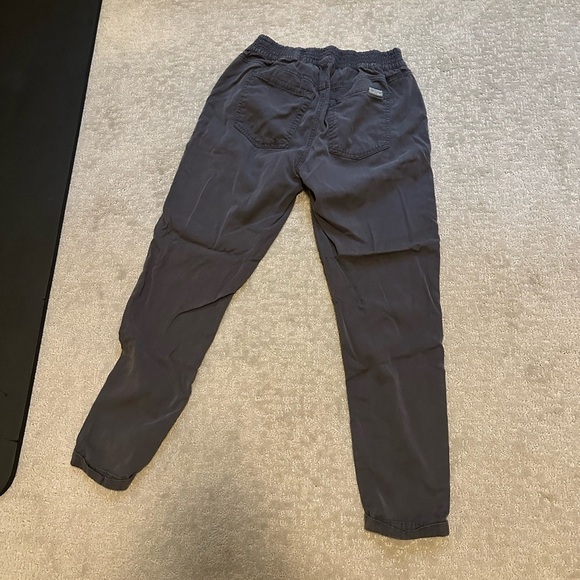 7 for all mankind joggers - Picture 5 of 5